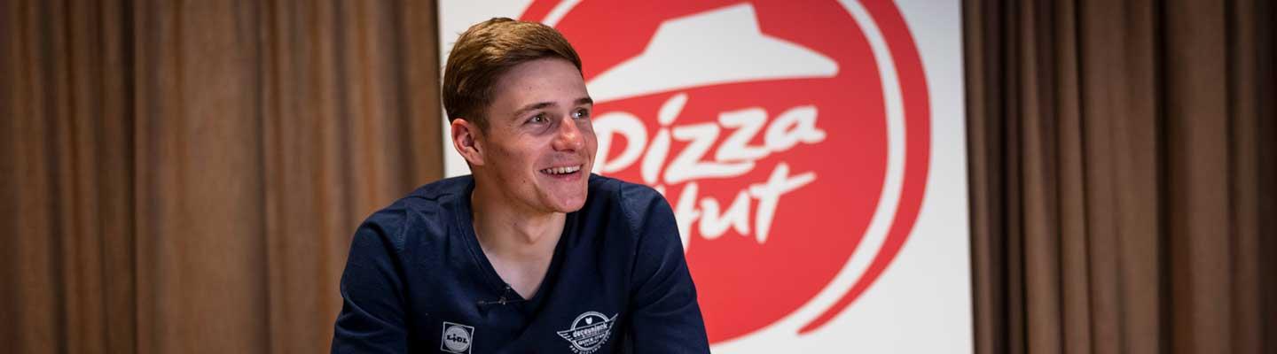Remco Evenepoel & Pizza Hut