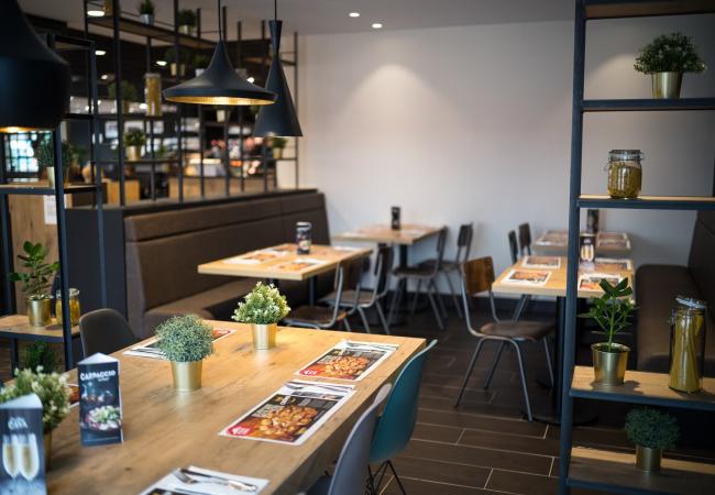 Ontdek het vernieuwde interieur PIZZA HUT RESTAURANTS